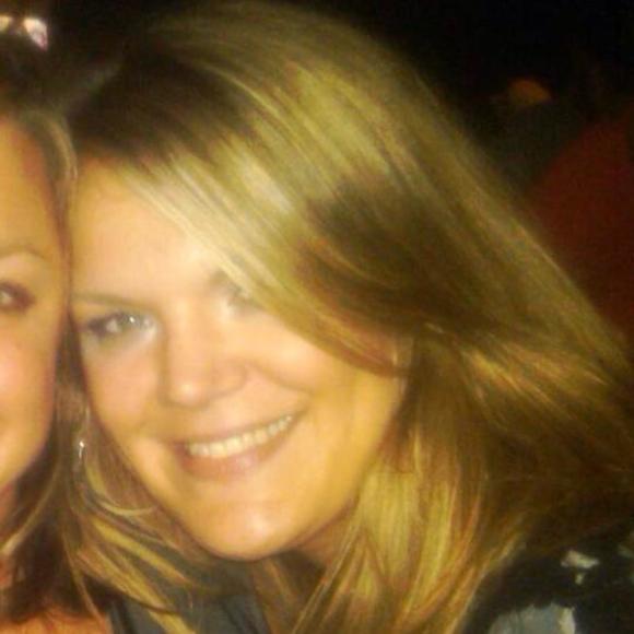 Meet your Posher, Stefanie - Picture 1 of 1